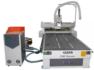 Фрезерный станок с&nbsp;ЧПУ LTT-1325A с&nbsp;вакуумным столом